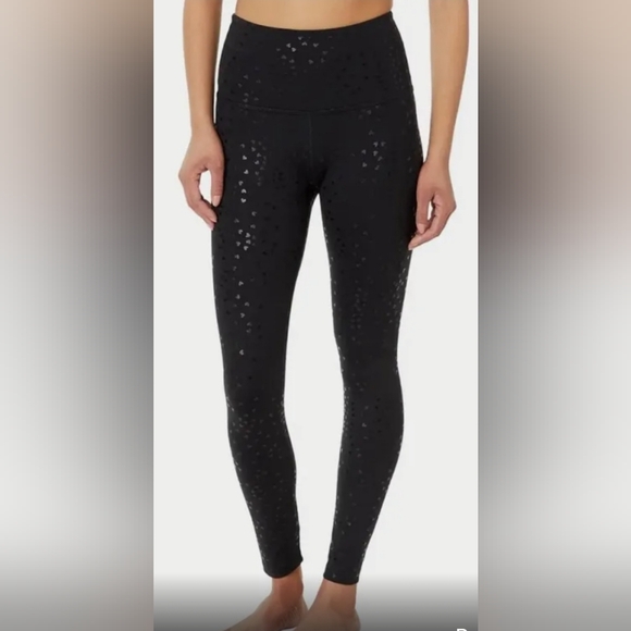Beyond Yoga Black Tonal Heart Leggings - Picture 1 of 7